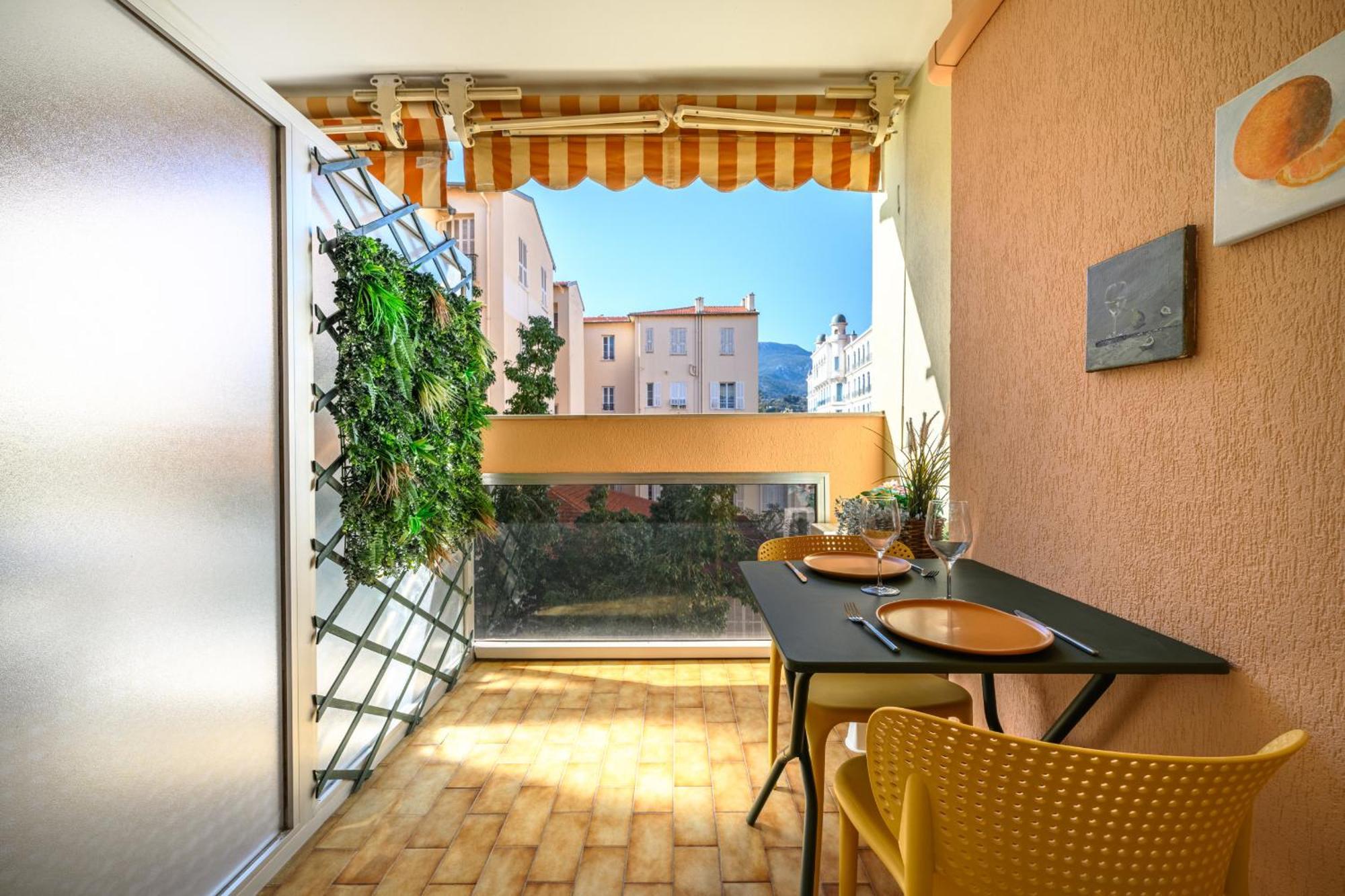 "Charmant Studio" Plein Centre, Calme, Terrasse Mentone Esterno foto